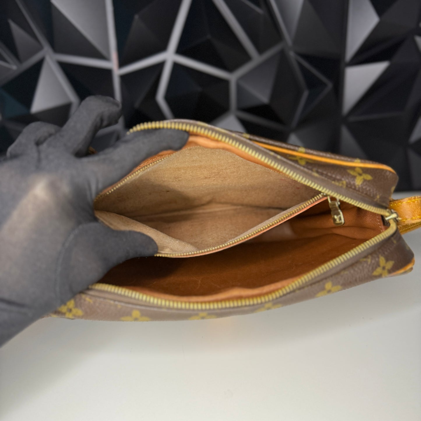 Louis Vuitton Jeune Fille