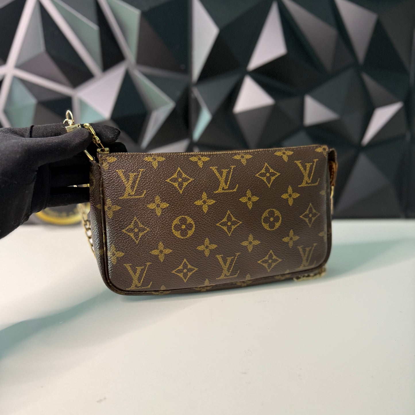 Louis Vuitton Pochette Accessoires