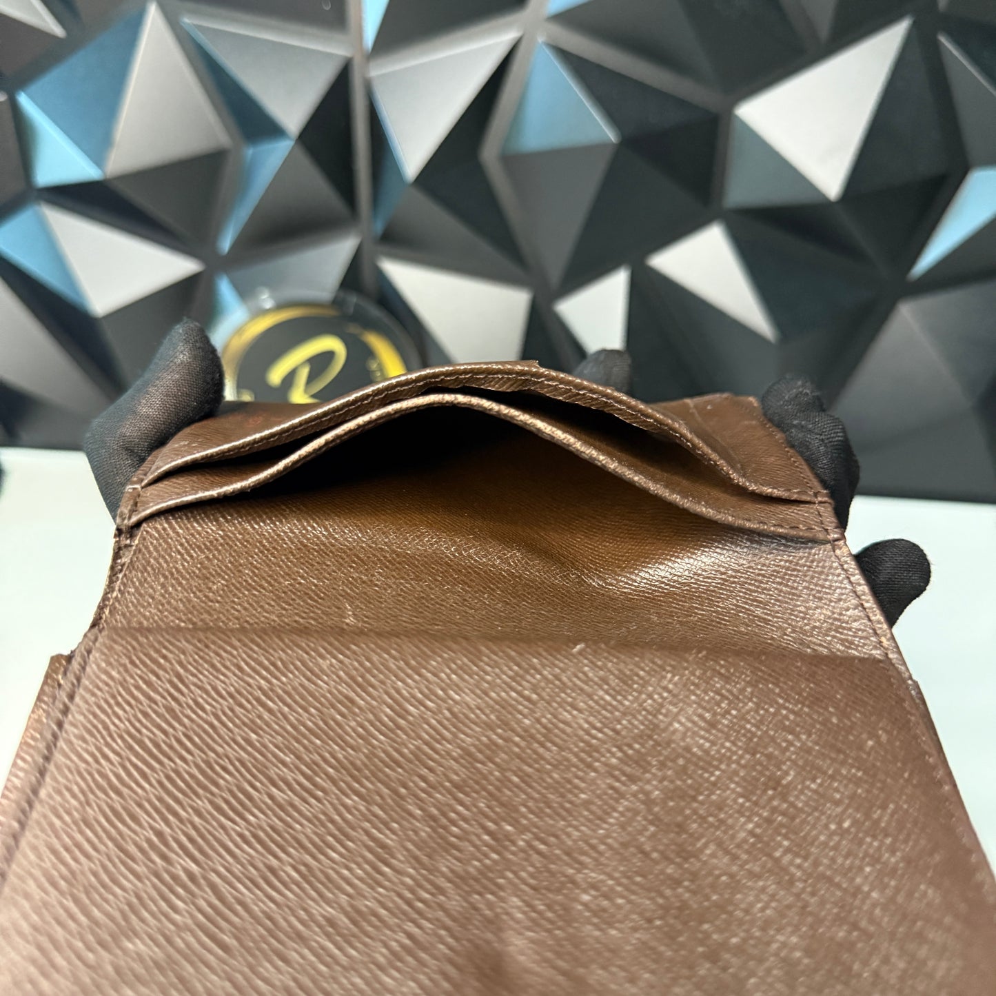 Louis Vuitton Damier Ebene Kisslock Wallet