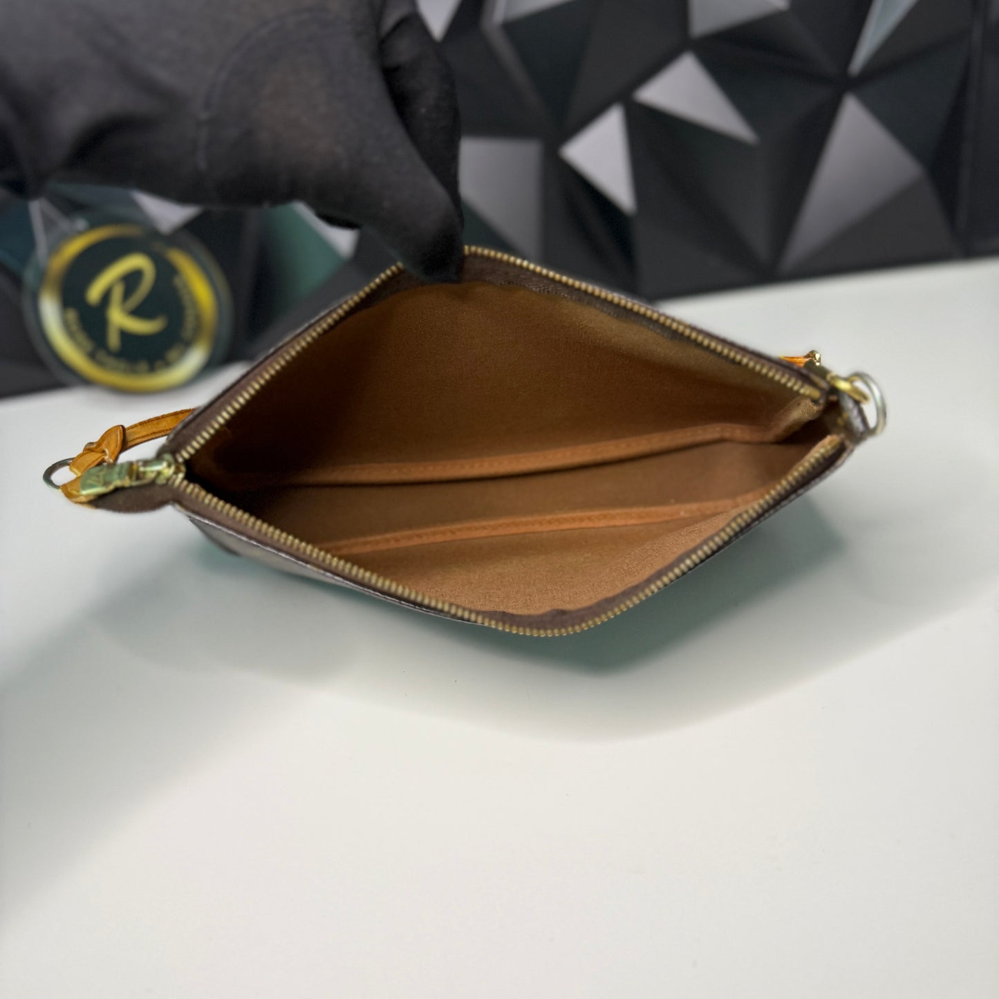 Louis Vuitton Pochette Accessoires