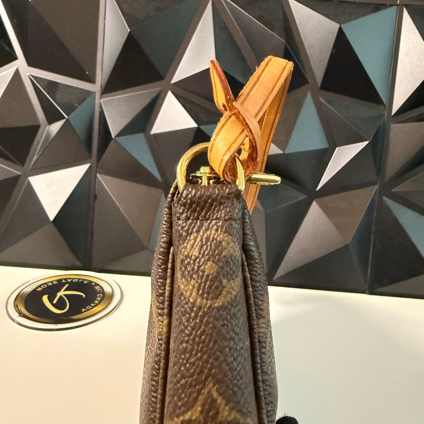 Louis Vuitton Pochette Accessoires