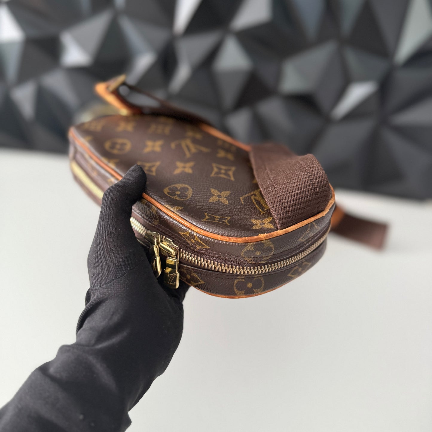 Louis Vuitton Gange Bumbag / Beltbag