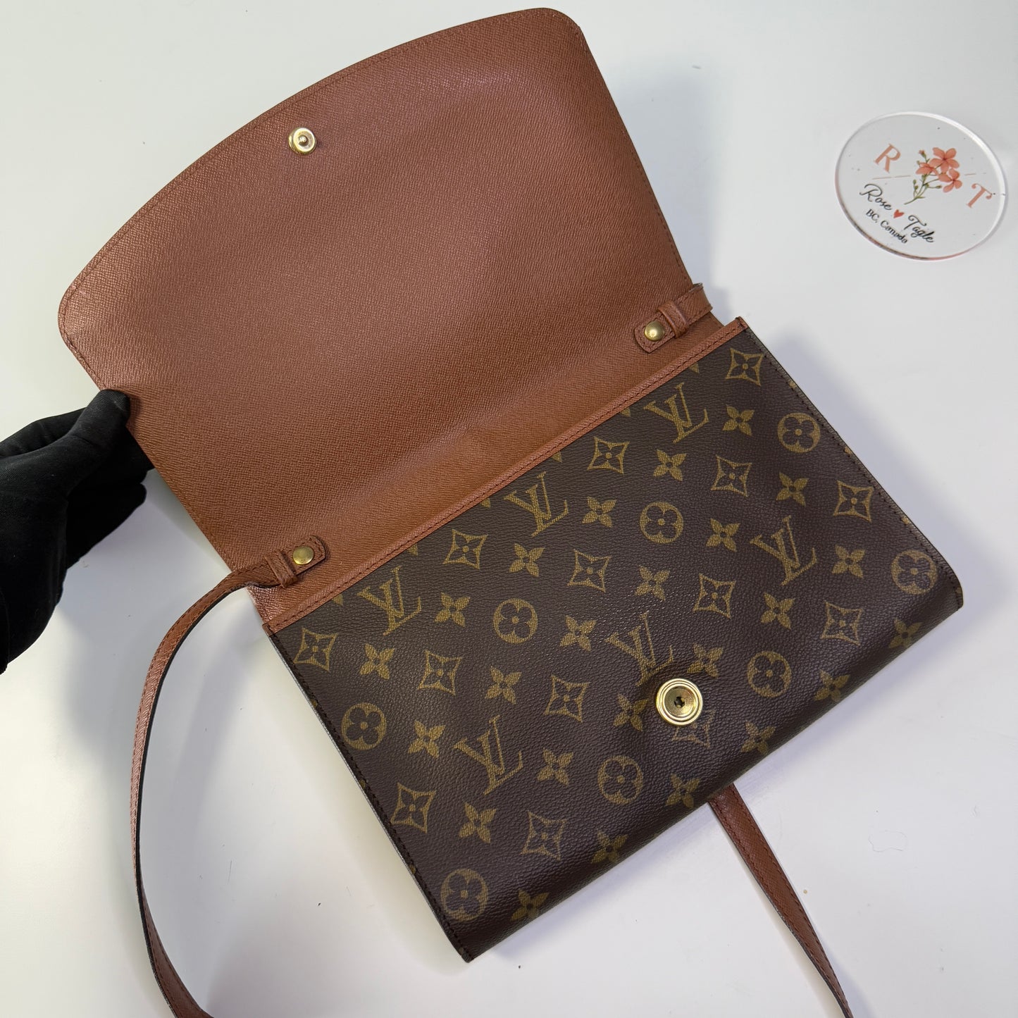 Louis Vuitton Bordeaux 2-way crossbody/clutch bag