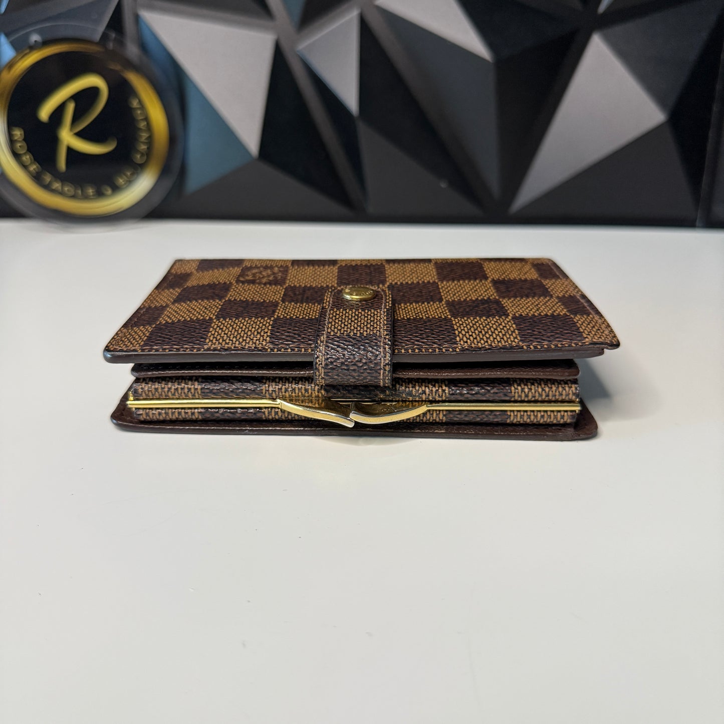 Louis Vuitton Damier Ebene Kisslock Wallet