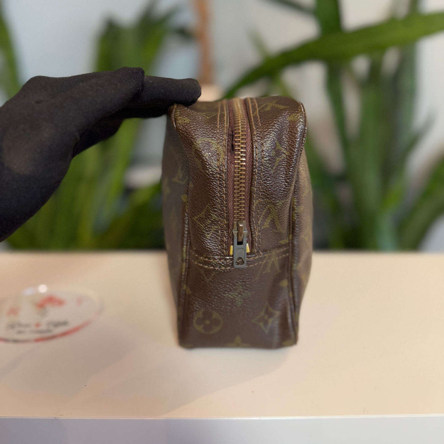 Louis Vuitton Trousse 28