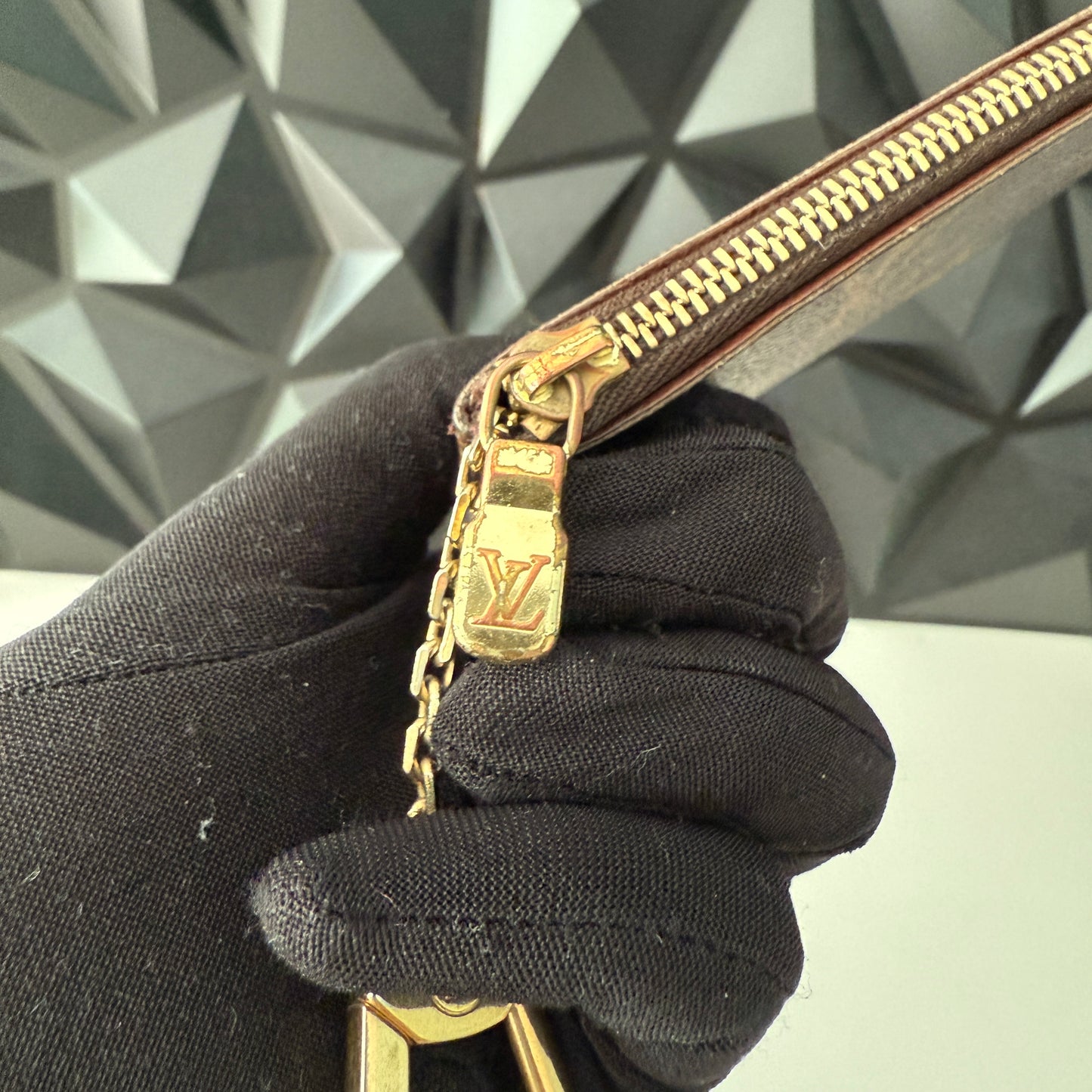 Louis Vuitton Monogram Key Cles