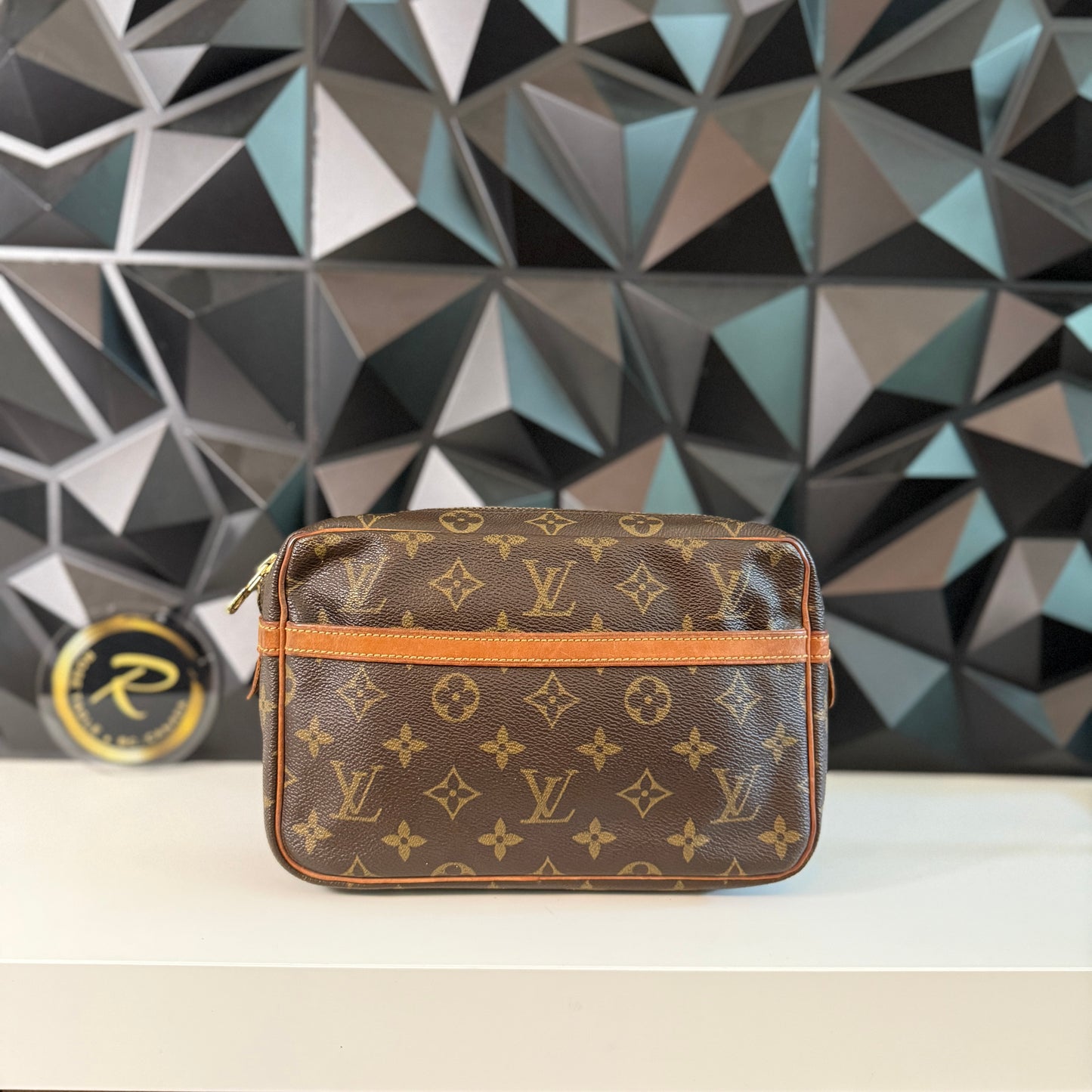 Louis Vuitton Compiegne 23