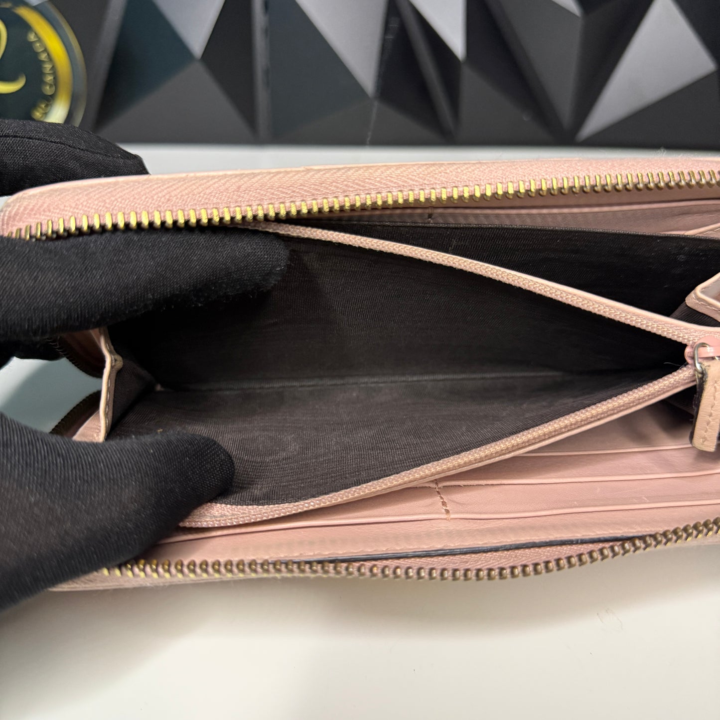Gucci Marmont Zippy Long Wallet