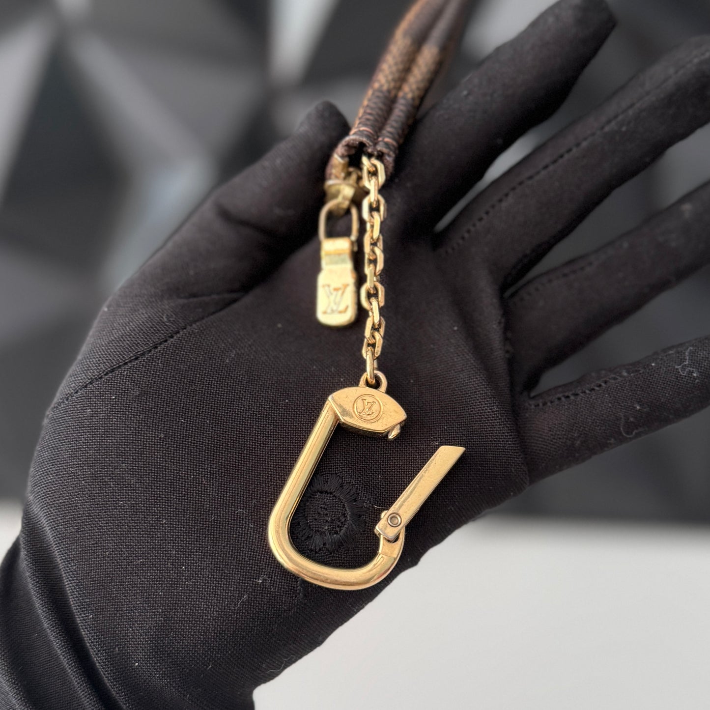 Louis Vuitton Damier Ebene Key Cles