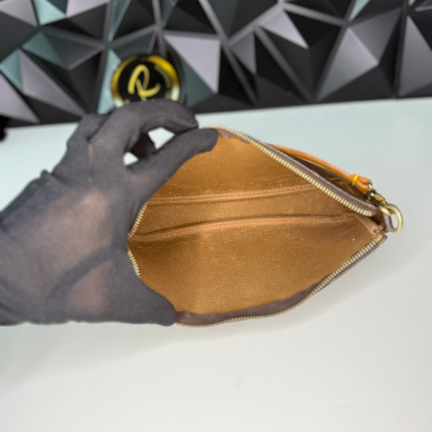 Louis Vuitton Pochette Accessoires 1999