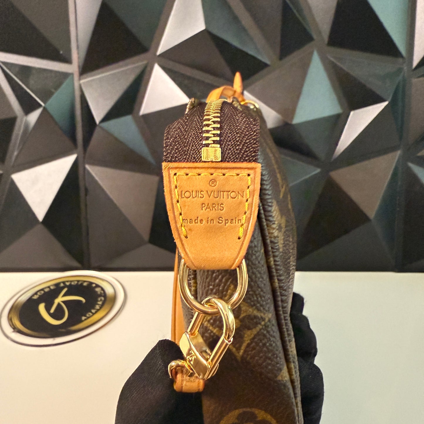 Louis Vuitton Pochette Accessoires