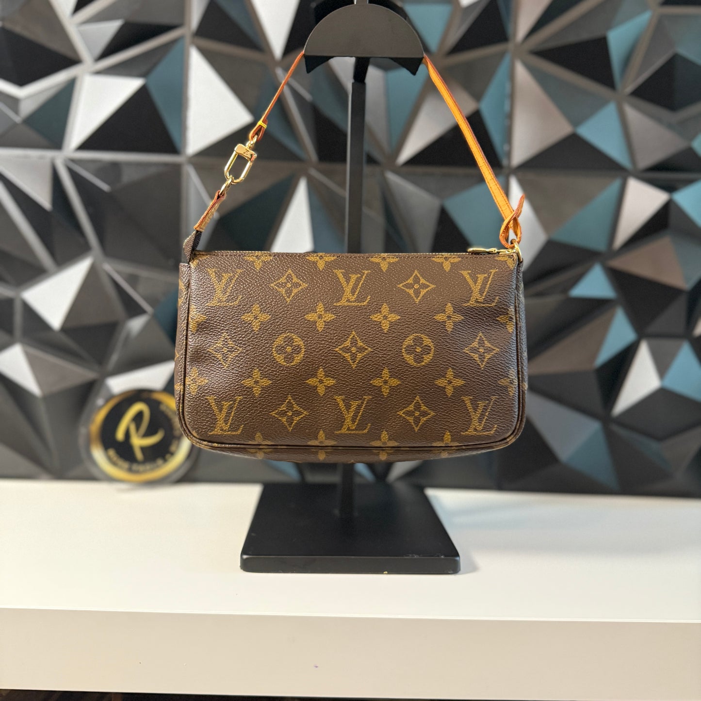 Louis Vuitton Pochette Accessoires