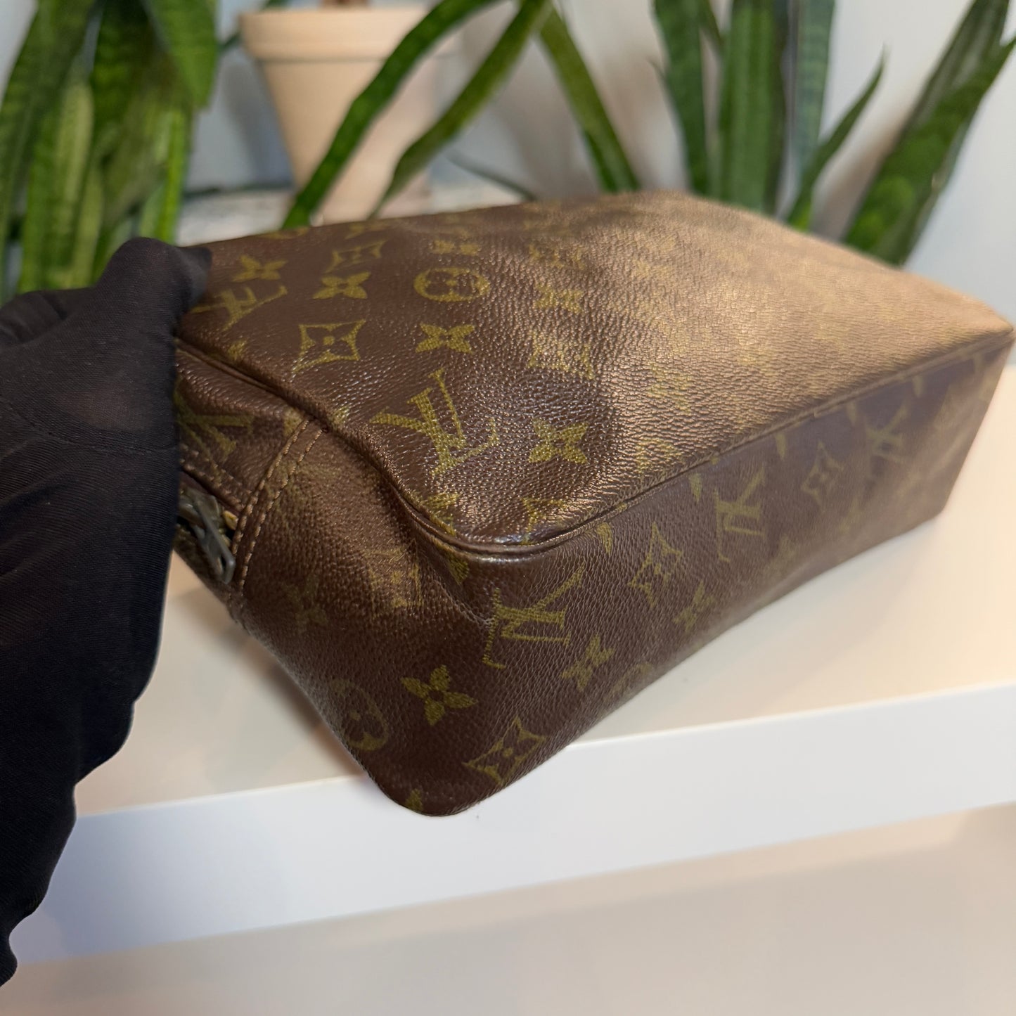 Louis Vuitton Trousse 28