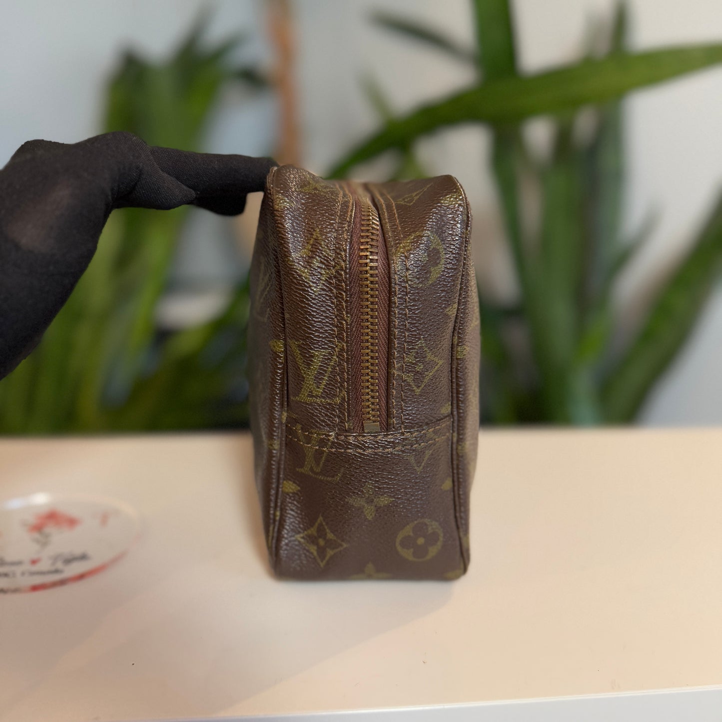 Louis Vuitton Trousse 28