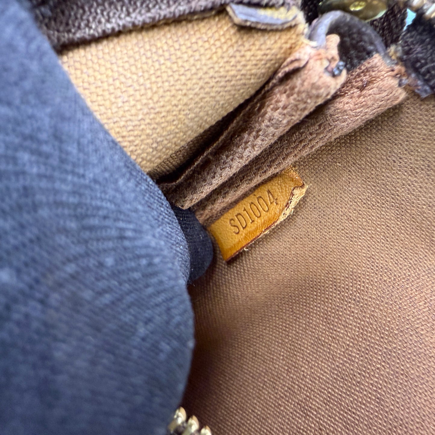 Louis Vuitton Pochette Accessoires