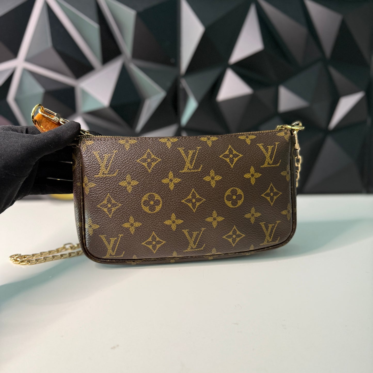 Louis Vuitton Pochette Accessoires