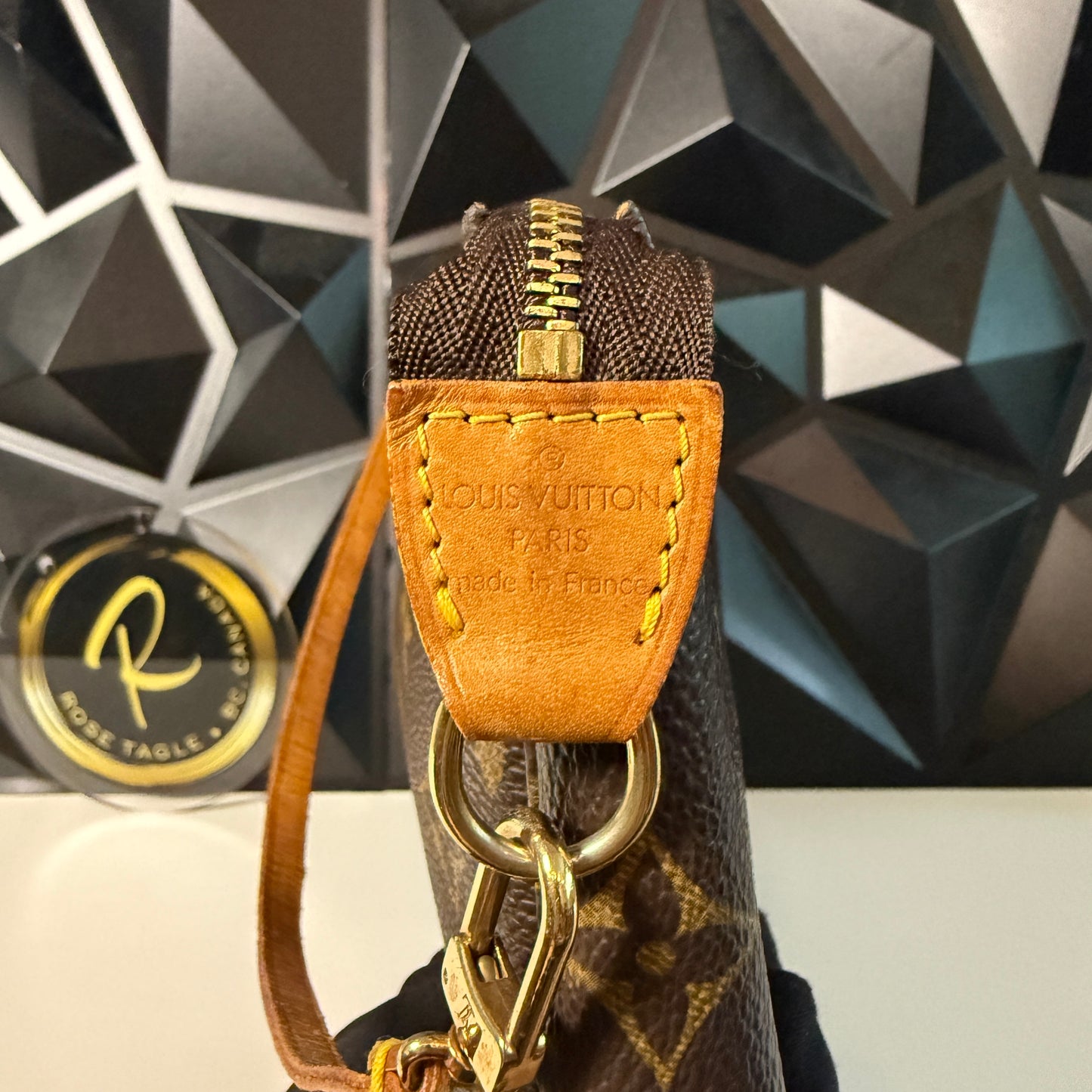Louis Vuitton Pochette Accessoires