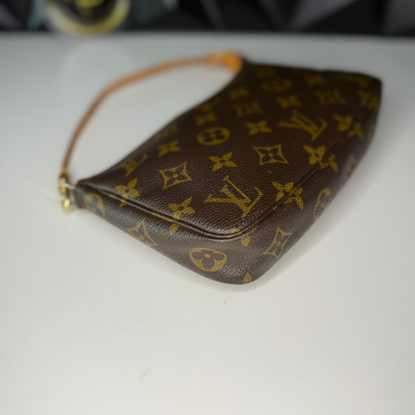 Louis Vuitton Pochette Accessoires 1999
