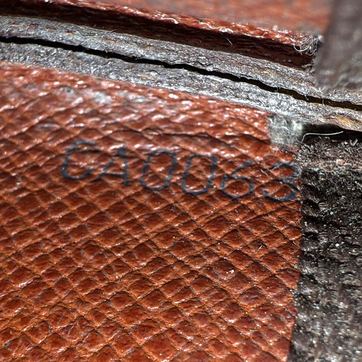 Louis Vuitton Monogram Key Cles
