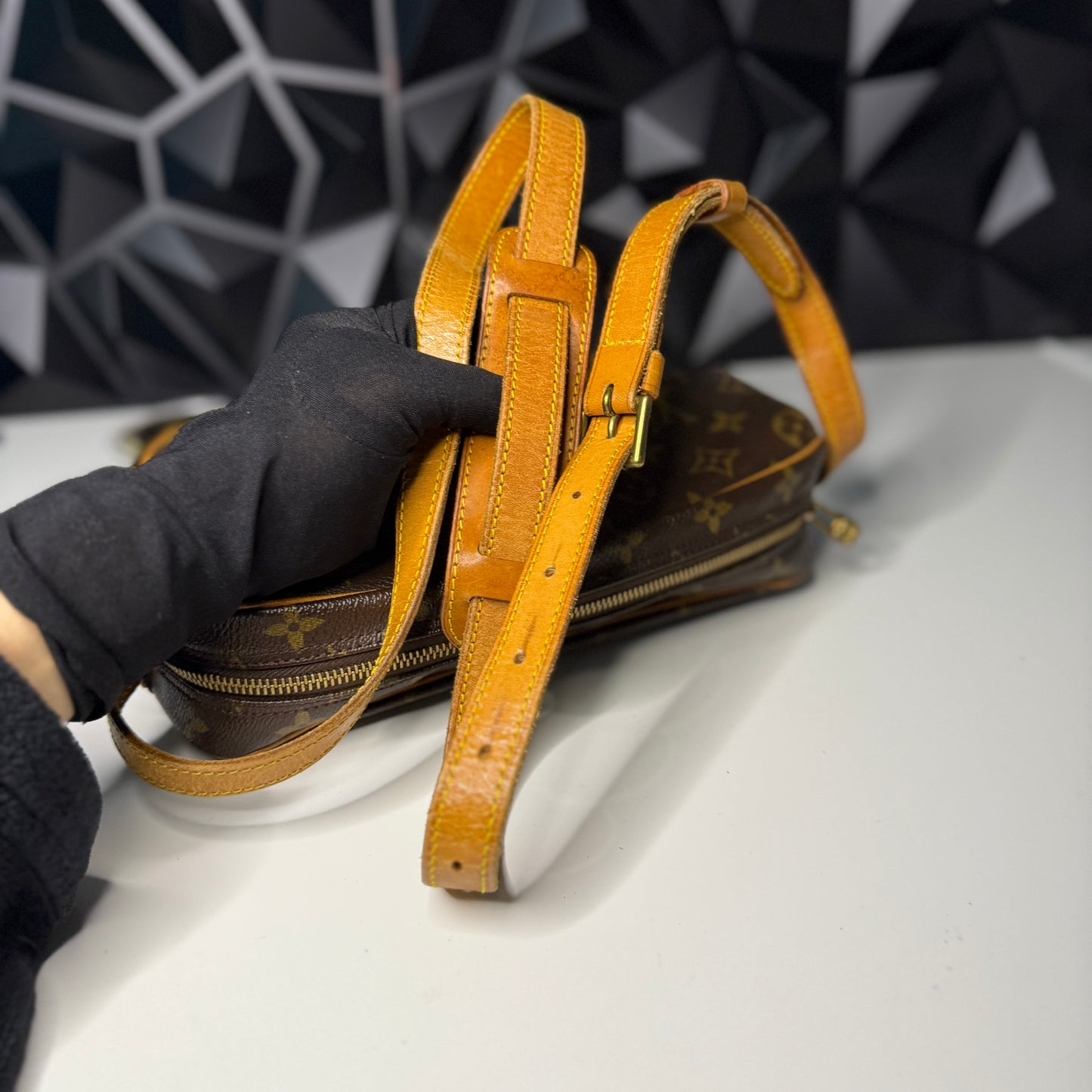 Louis Vuitton Jeune Fille