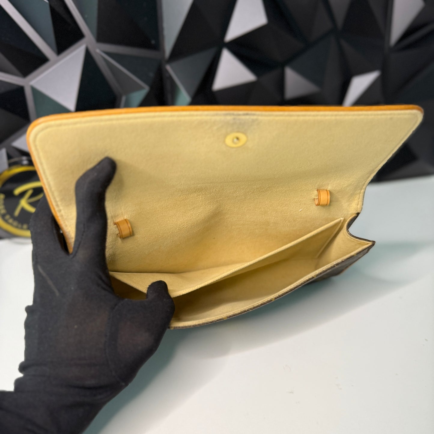 Louis Vuitton Twin Pochette GM
