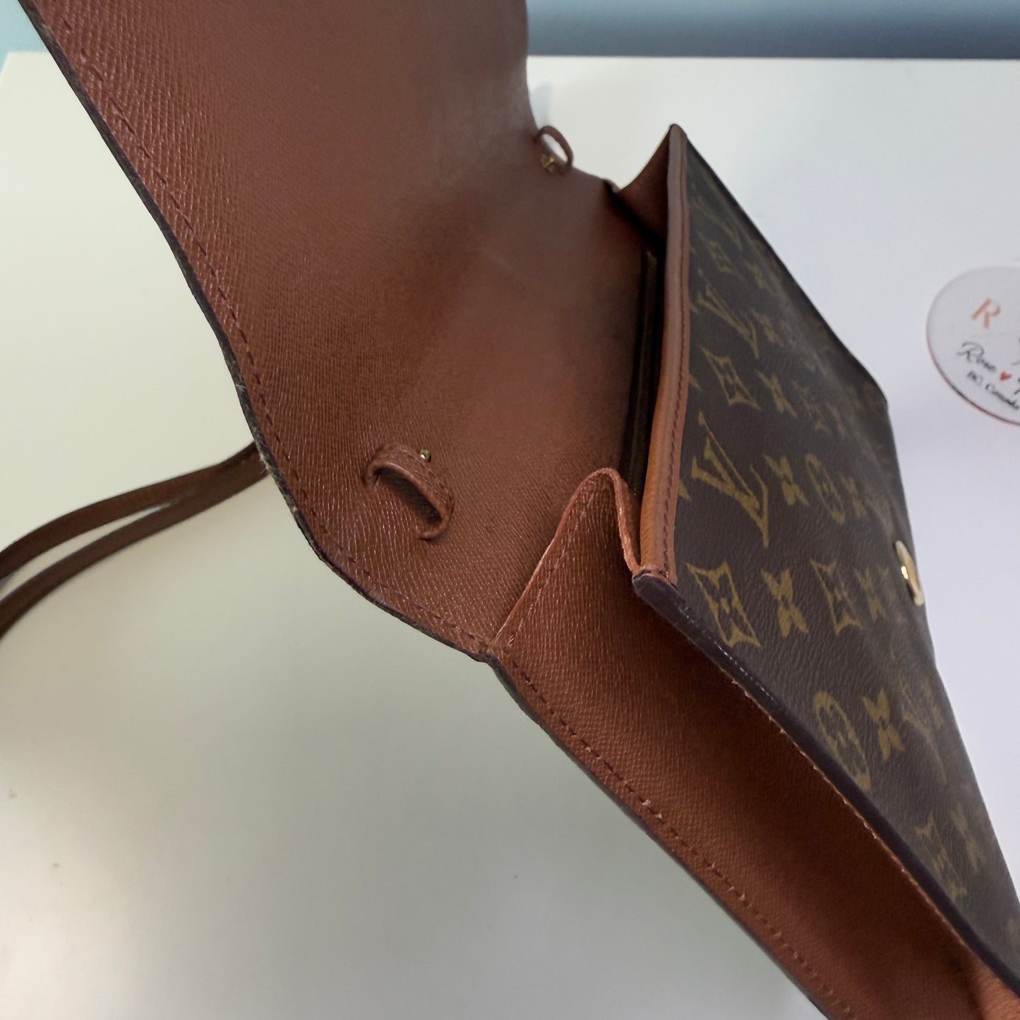 Louis Vuitton Bordeaux 2-way crossbody/clutch bag