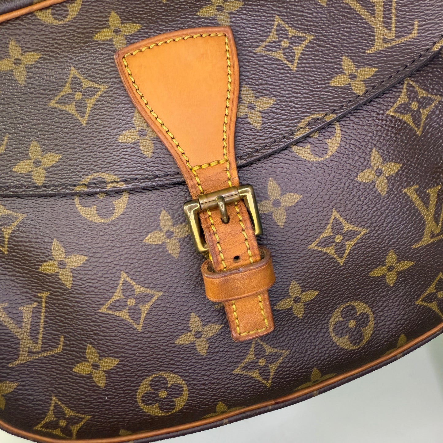 Louis Vuitton Jeune Fille MM