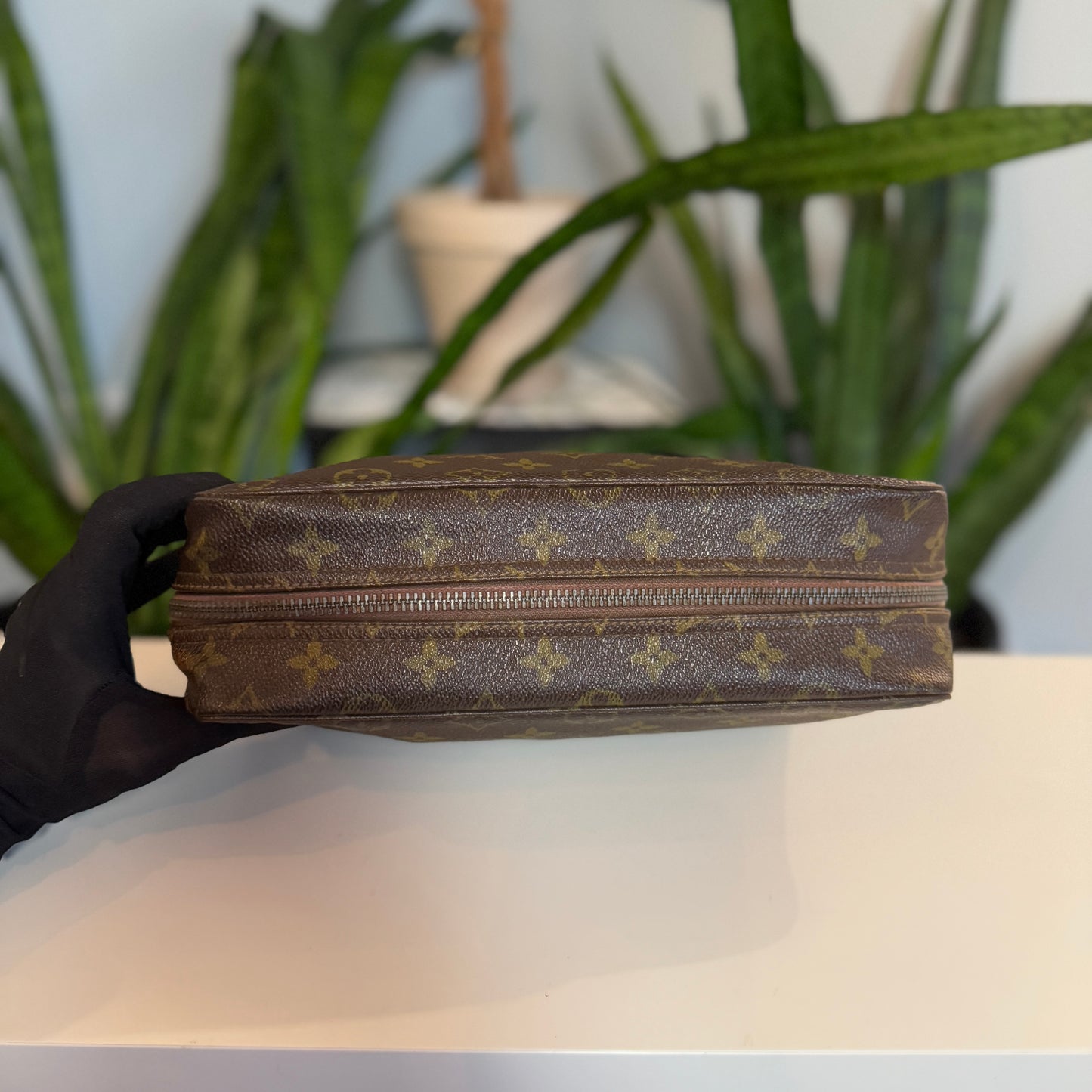 Louis Vuitton Trousse 28