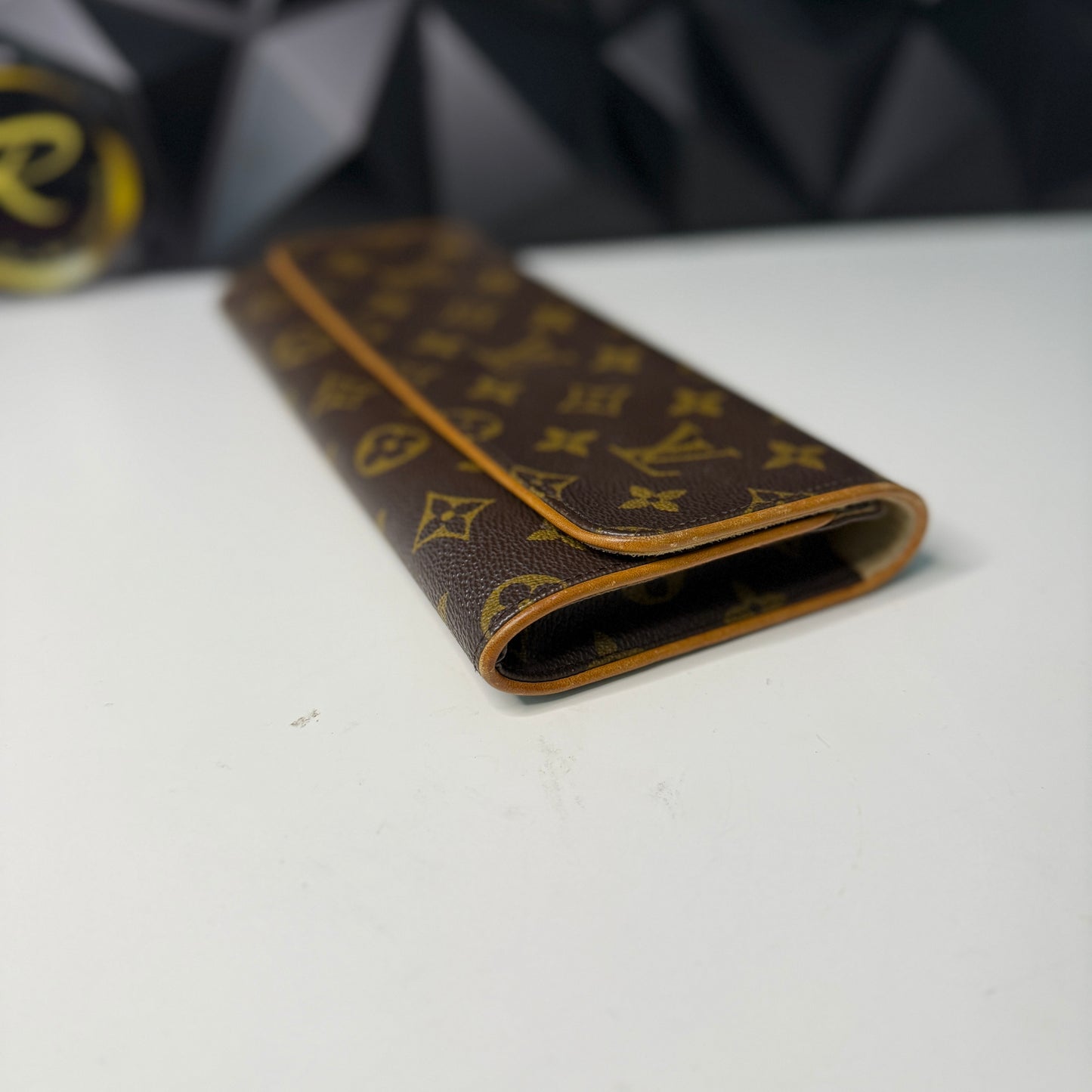 Louis Vuitton Twin Pochette GM