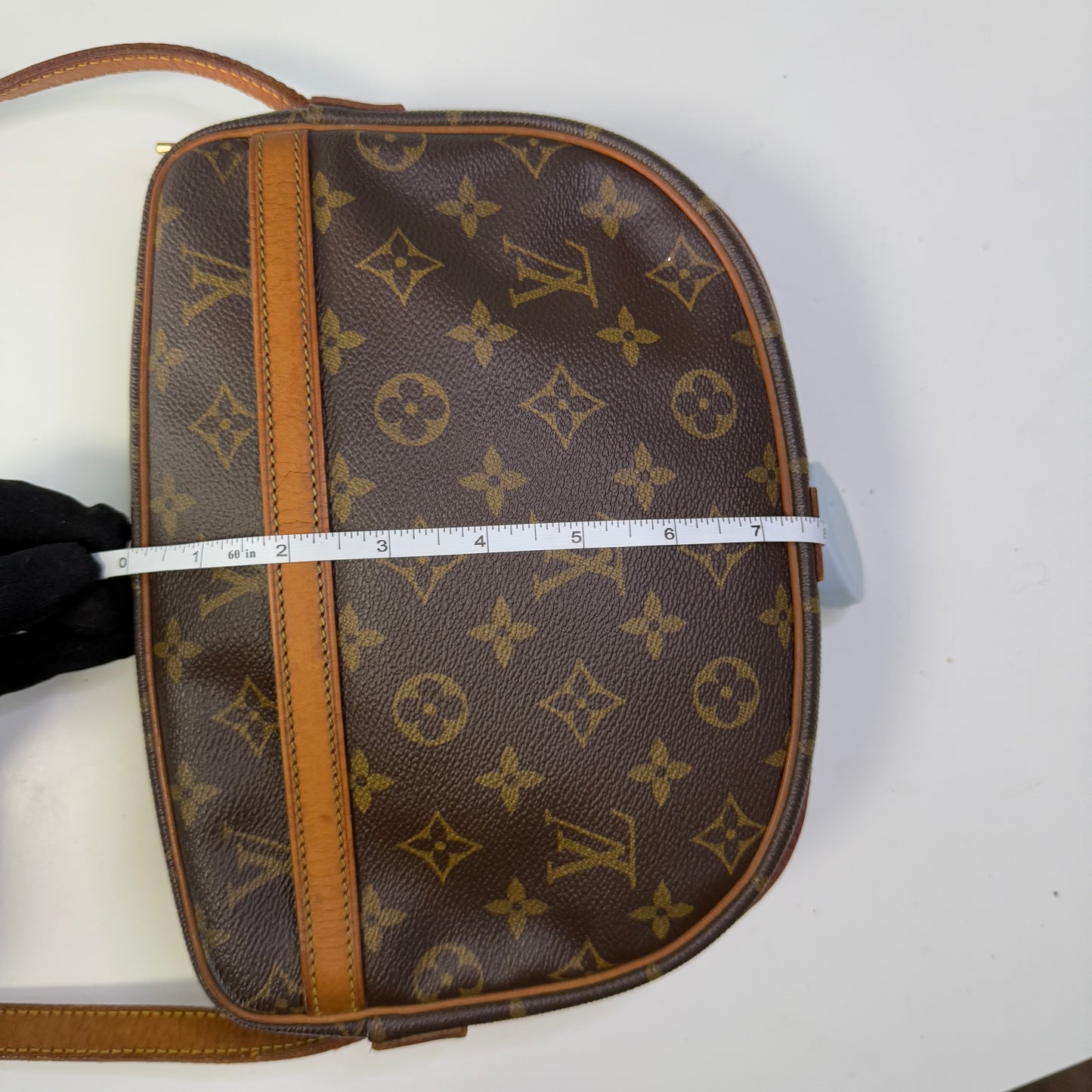 Louis Vuitton Jeune Fille MM