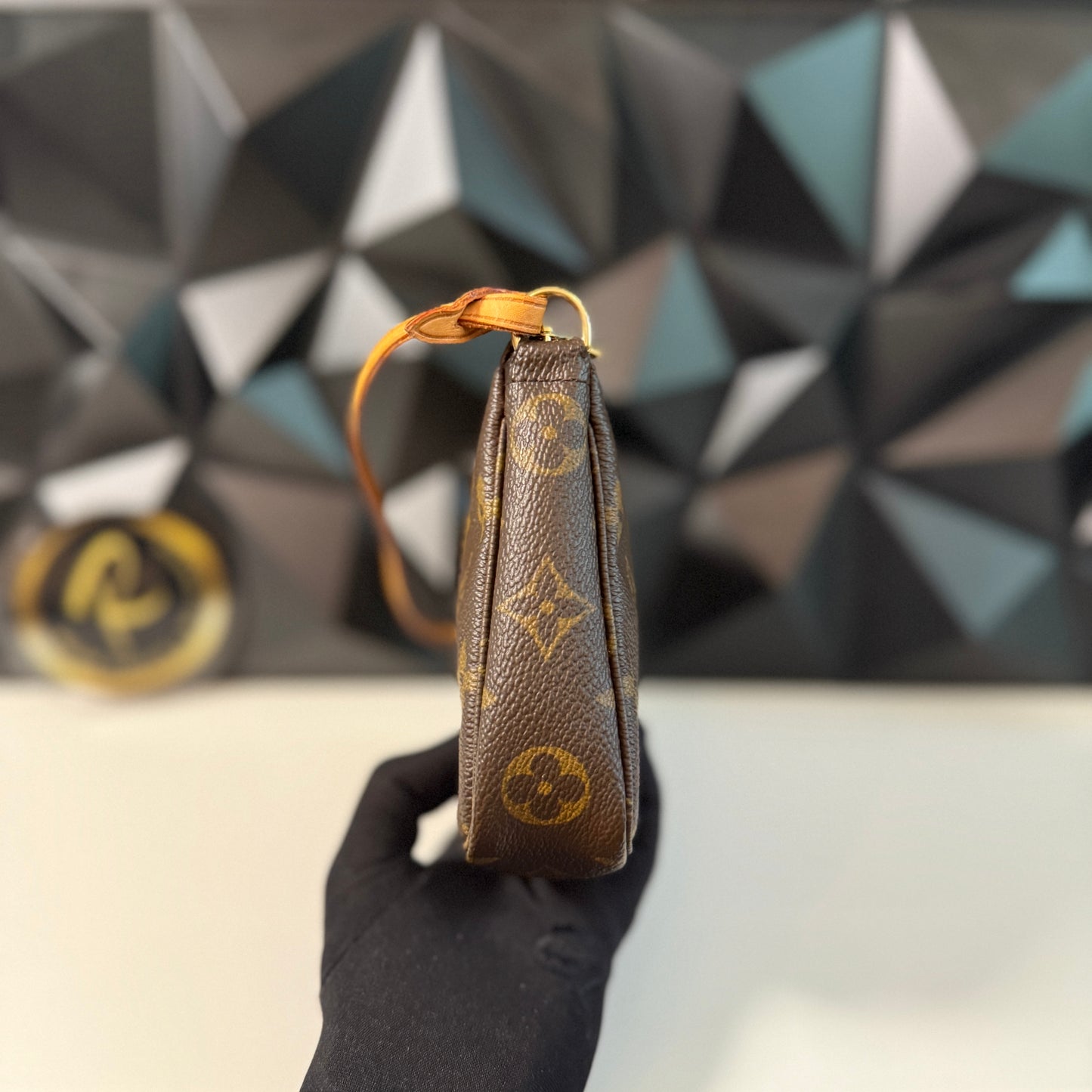 Louis Vuitton Pochette Accessoires