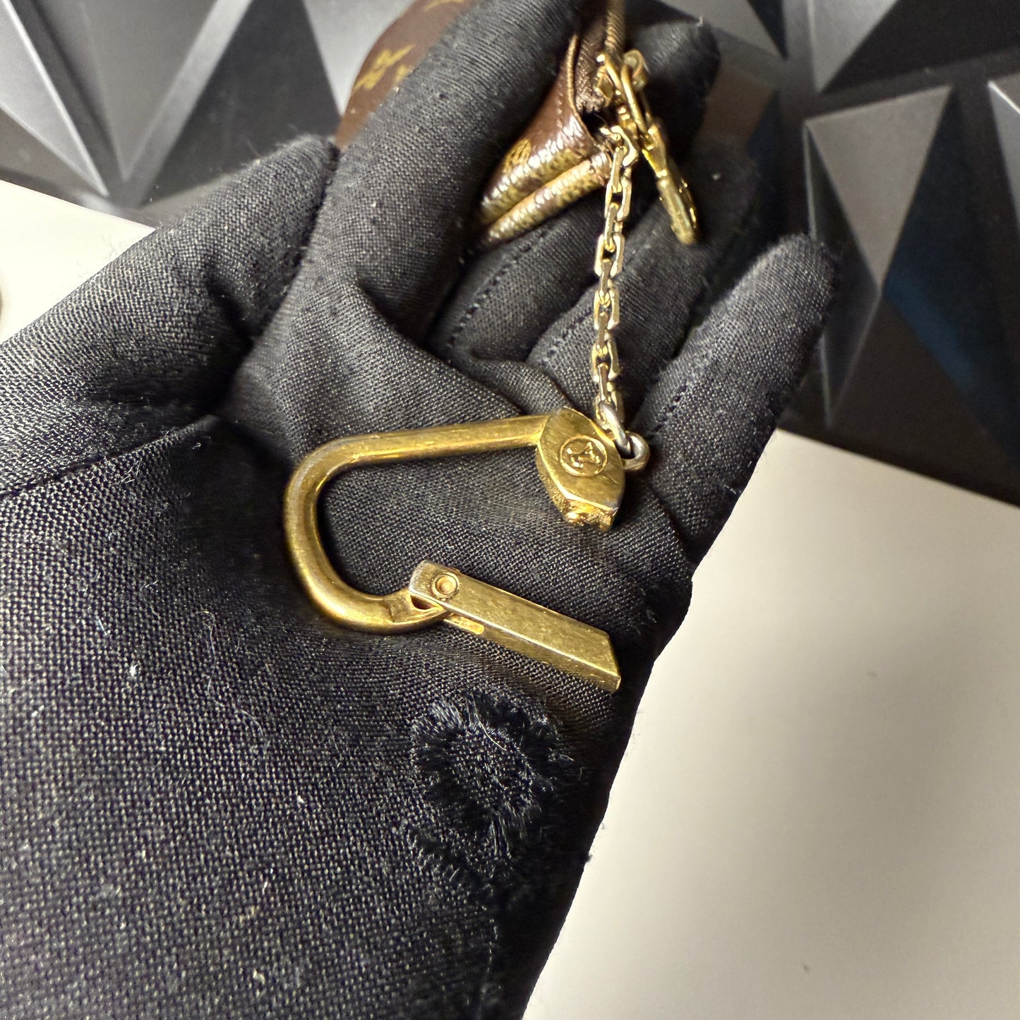 Louis Vuitton Monogram Key Cles