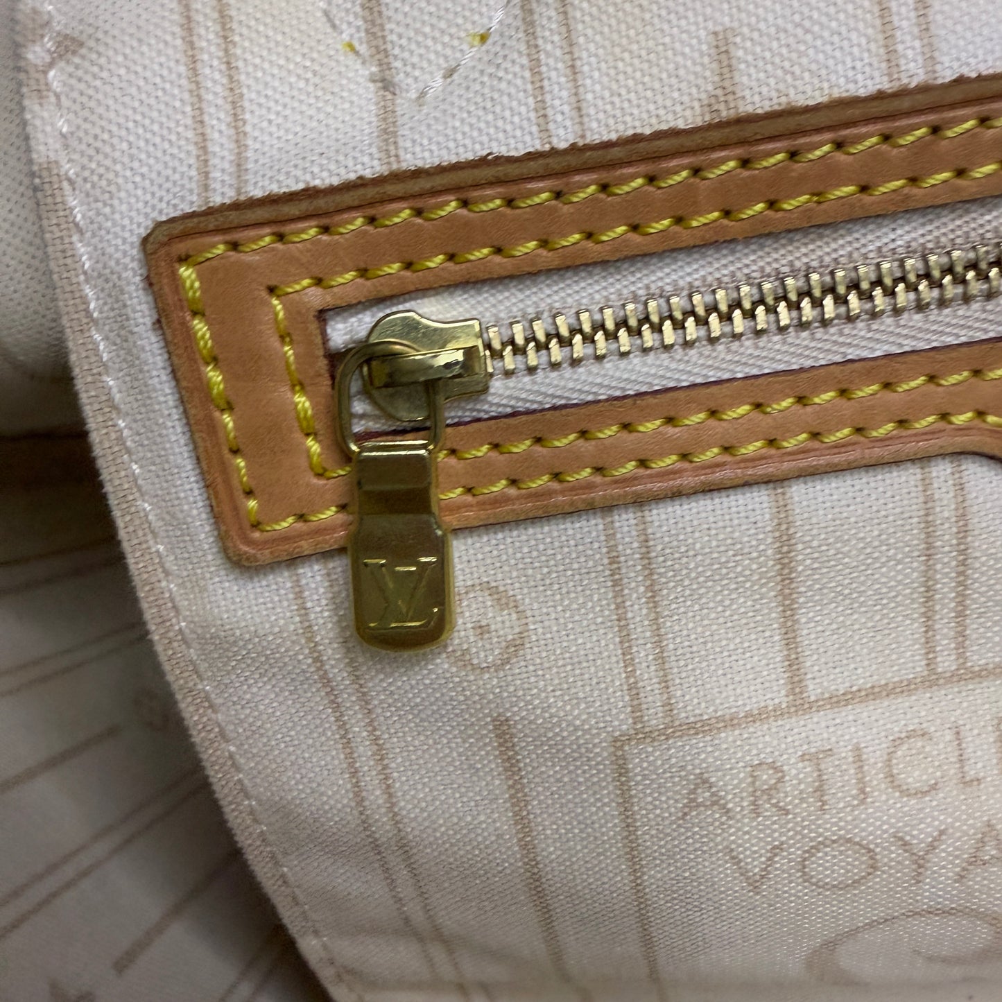 Louis Vuitton Neverfull Azur PM