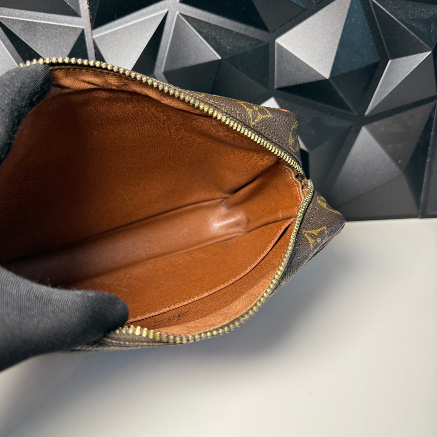 Louis Vuitton Compiegne 23