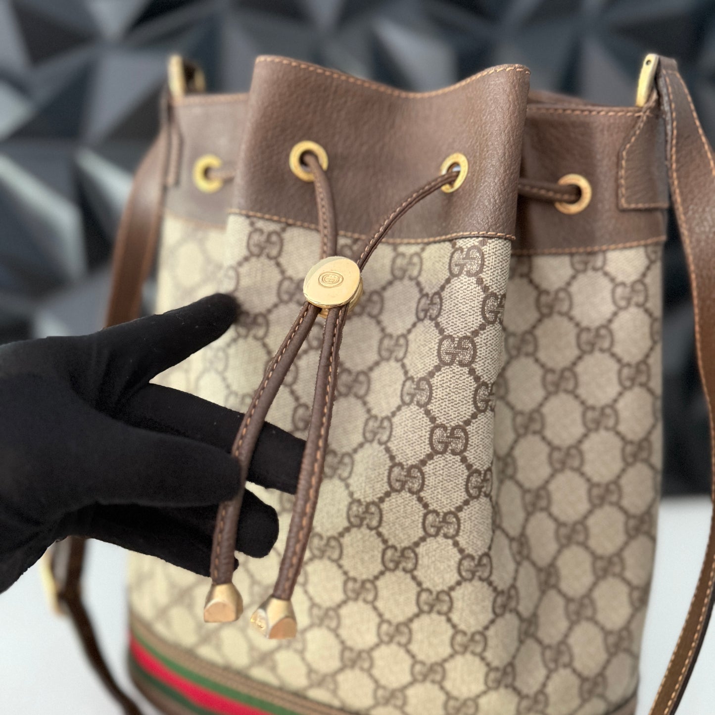 Gucci Sherry Line Bucket Bag