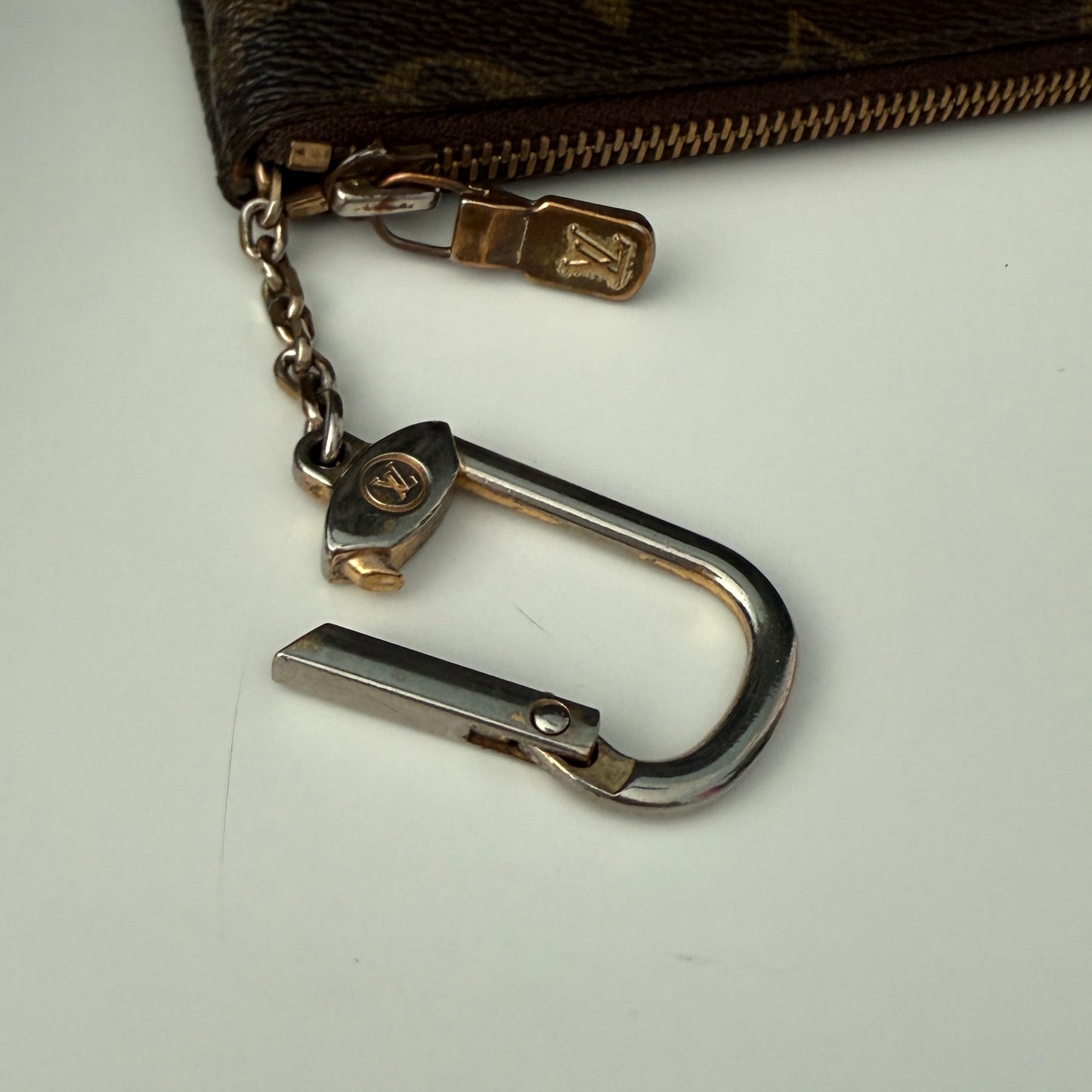 Louis Vuitton Monogram Key Cles