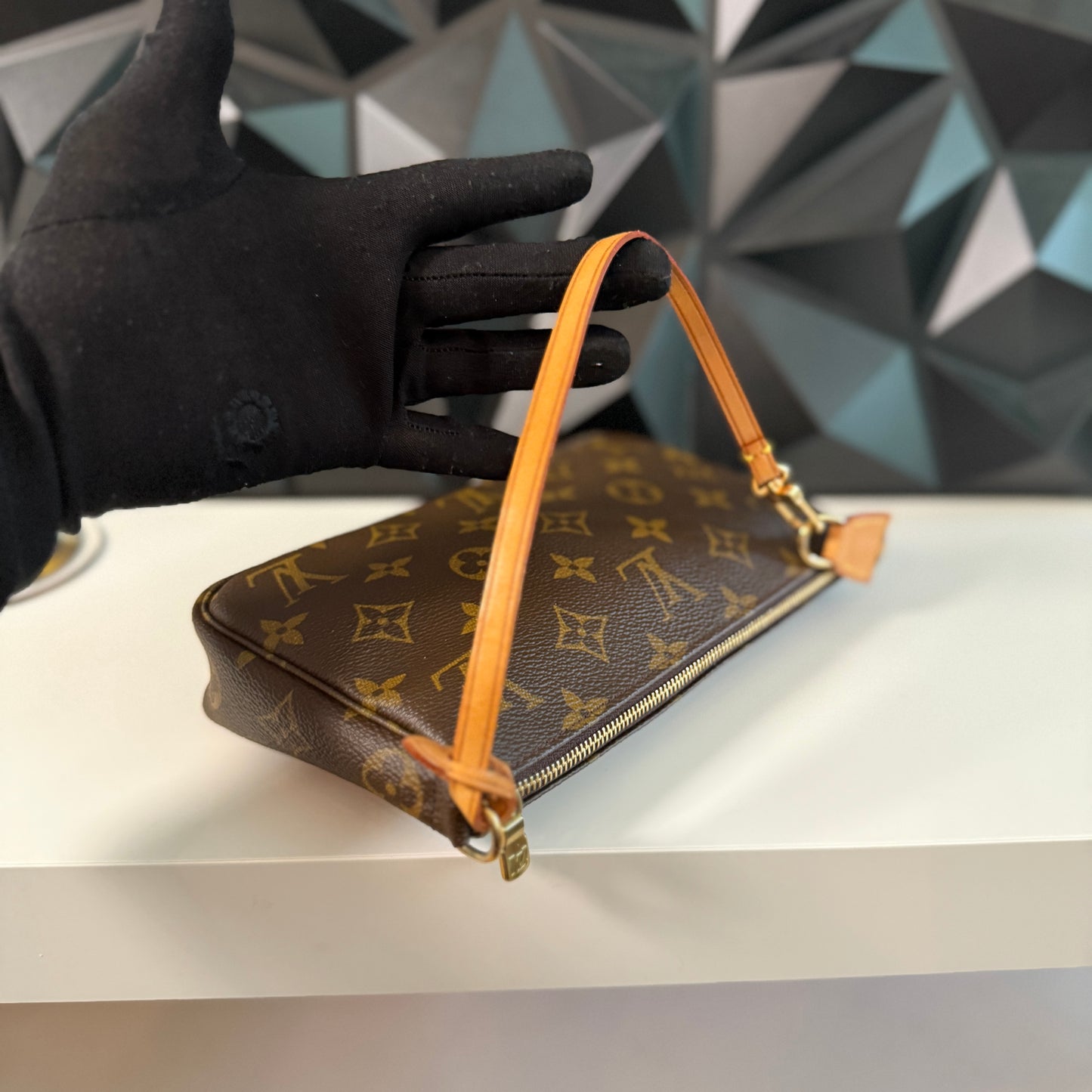 Louis Vuitton Pochette Accessoires
