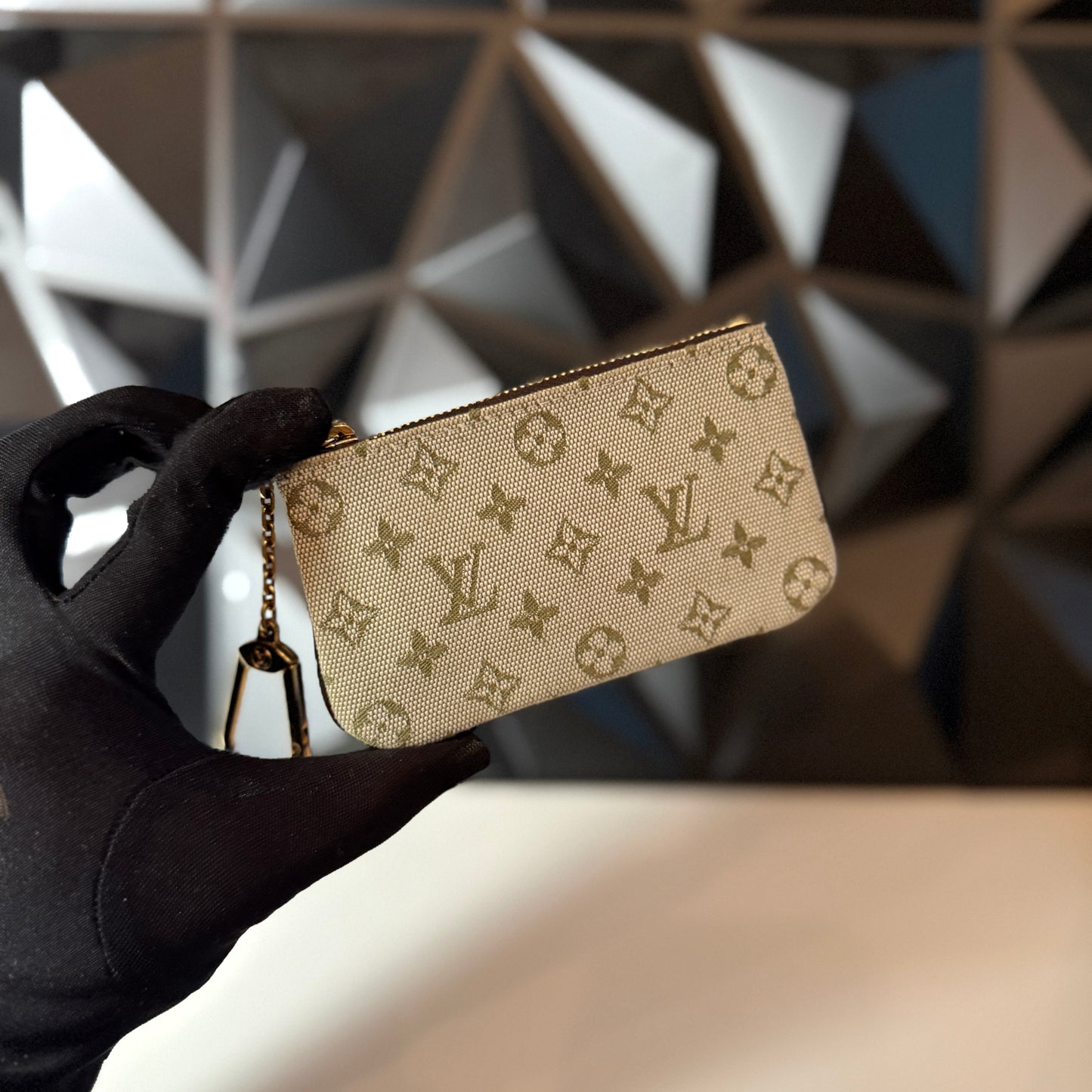 Louis Vuitton Mini Lin Key Cles