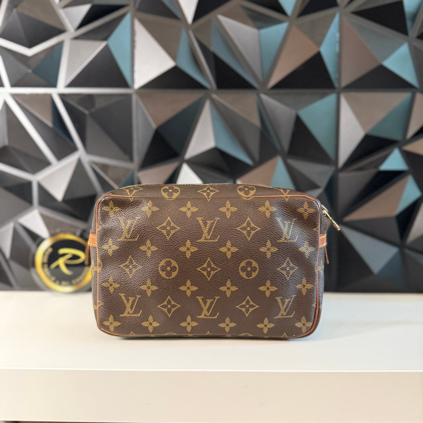 Louis Vuitton Compiegne 23