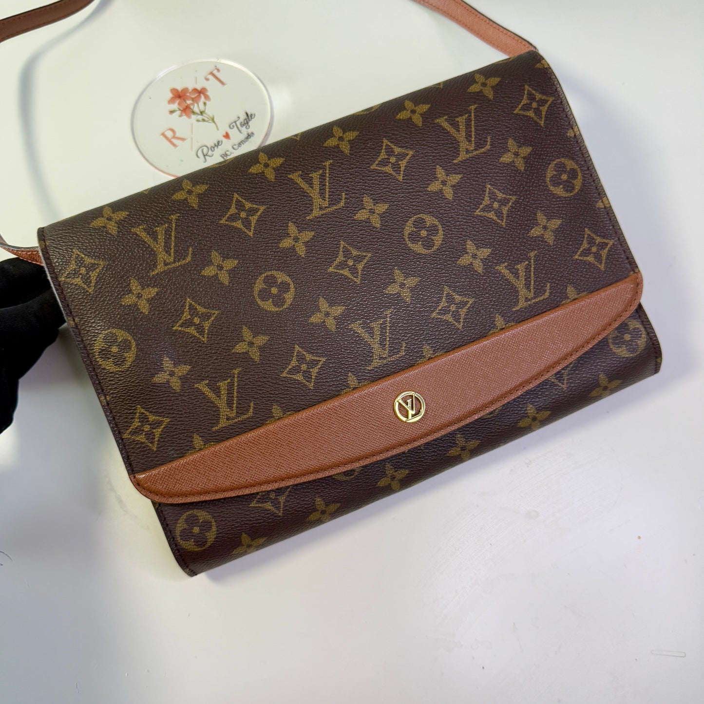 Louis Vuitton Bordeaux 2-way crossbody/clutch bag