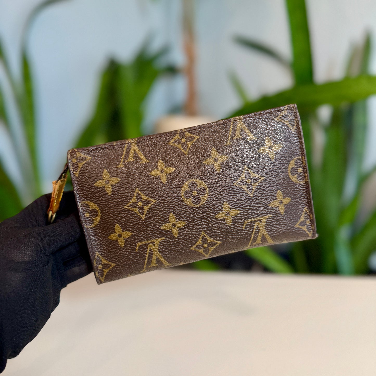 Louis Vuitton Bucket PM Pouch