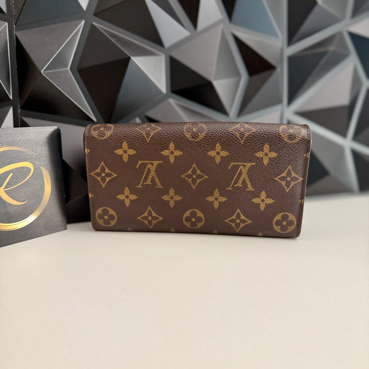 Louis Vuitton Sarah Wallet TH0045