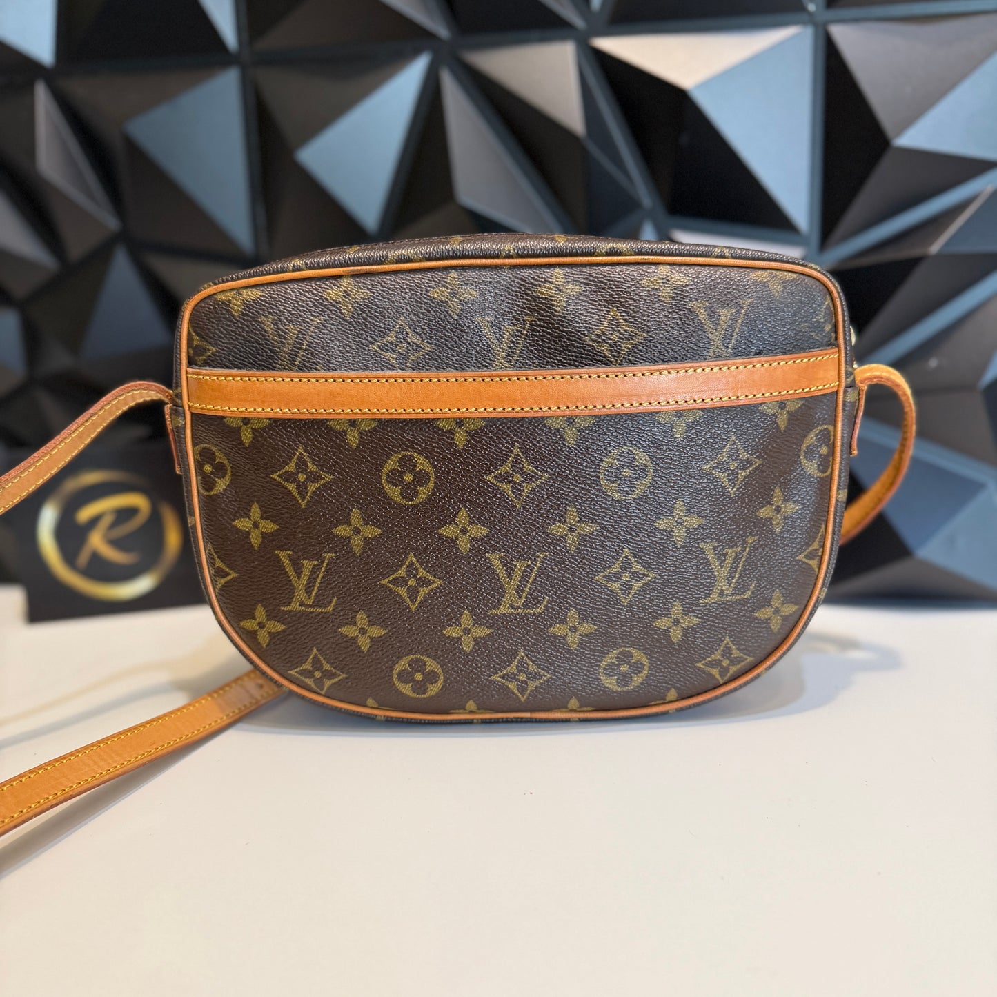 Louis Vuitton Jeune Fille MM TH0914
