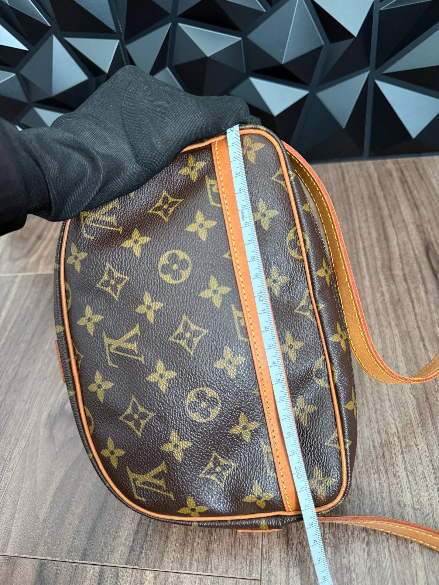 Louis Vuitton Jeune Fille PM
