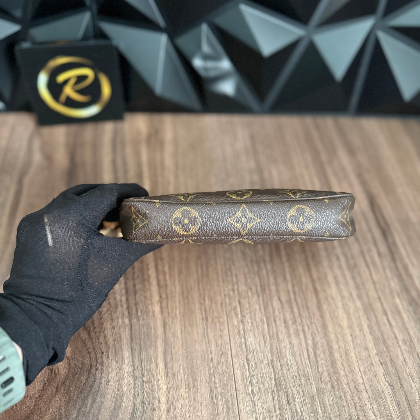 Louis Vuitton Mini Pochette Accessoires