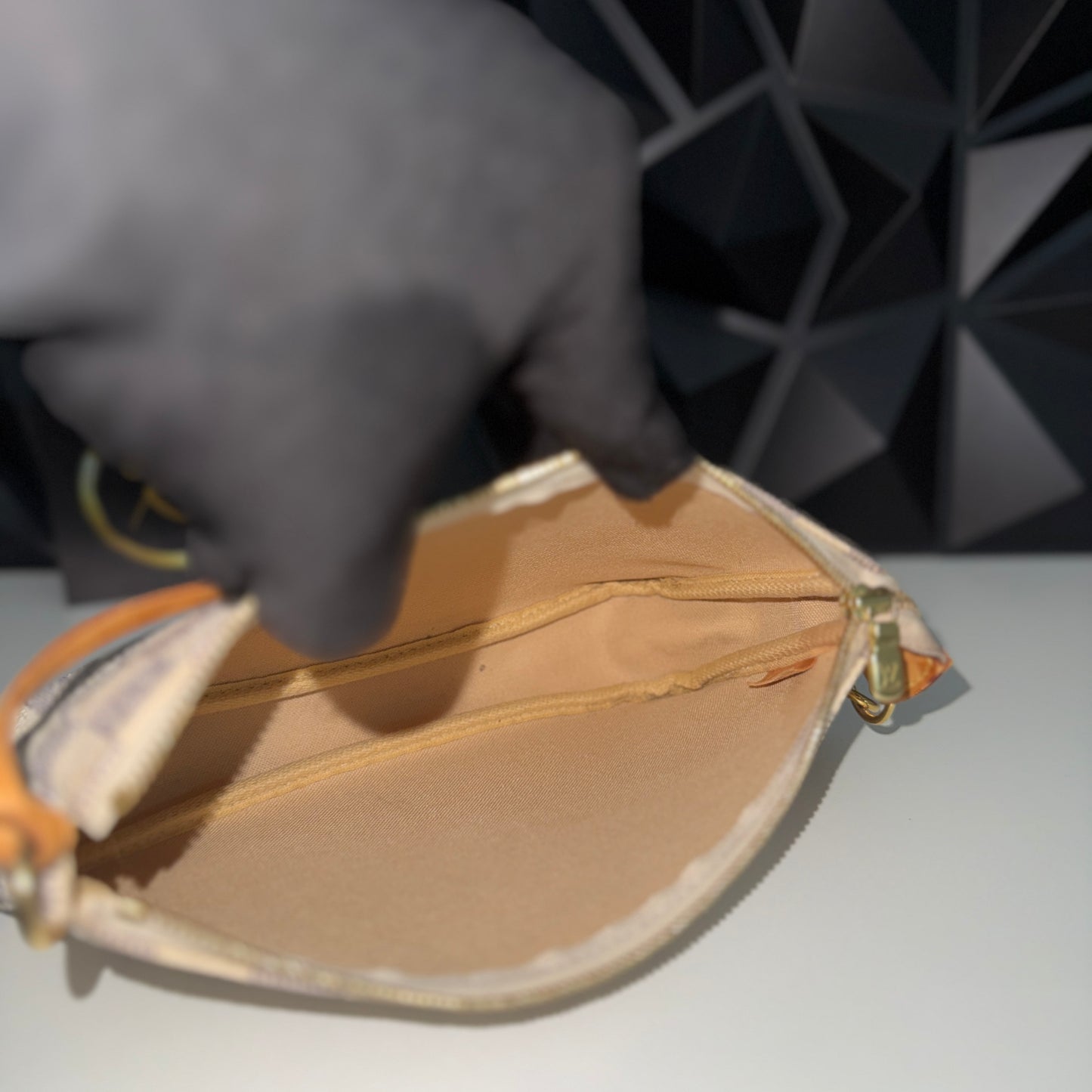 Louis Vuitton Pochette Accessoires, Damier Azur