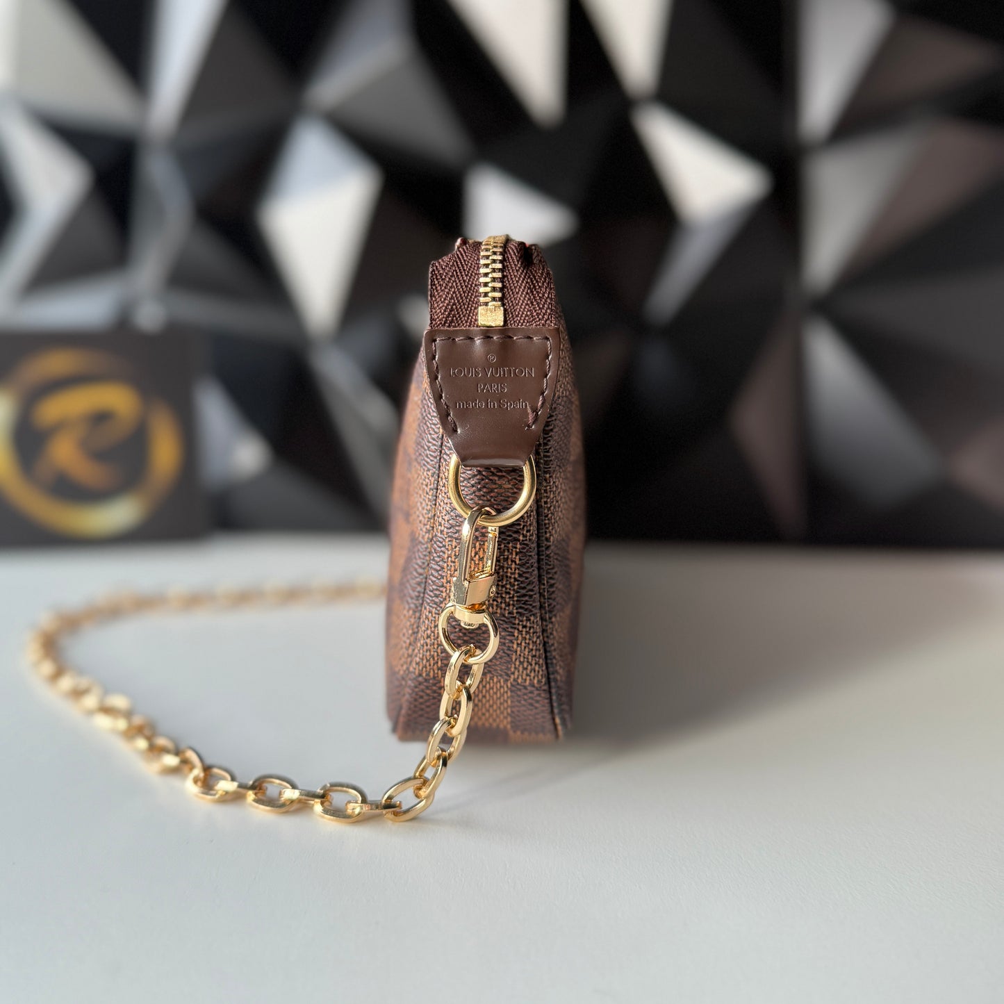 Louis Vuitton Pochette Accessoires, Damier Ebene