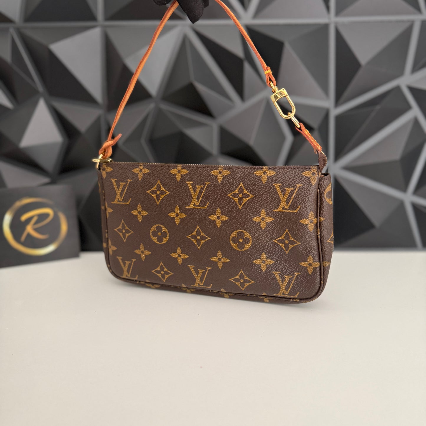 Louis Vuitton Pochette Accessoires