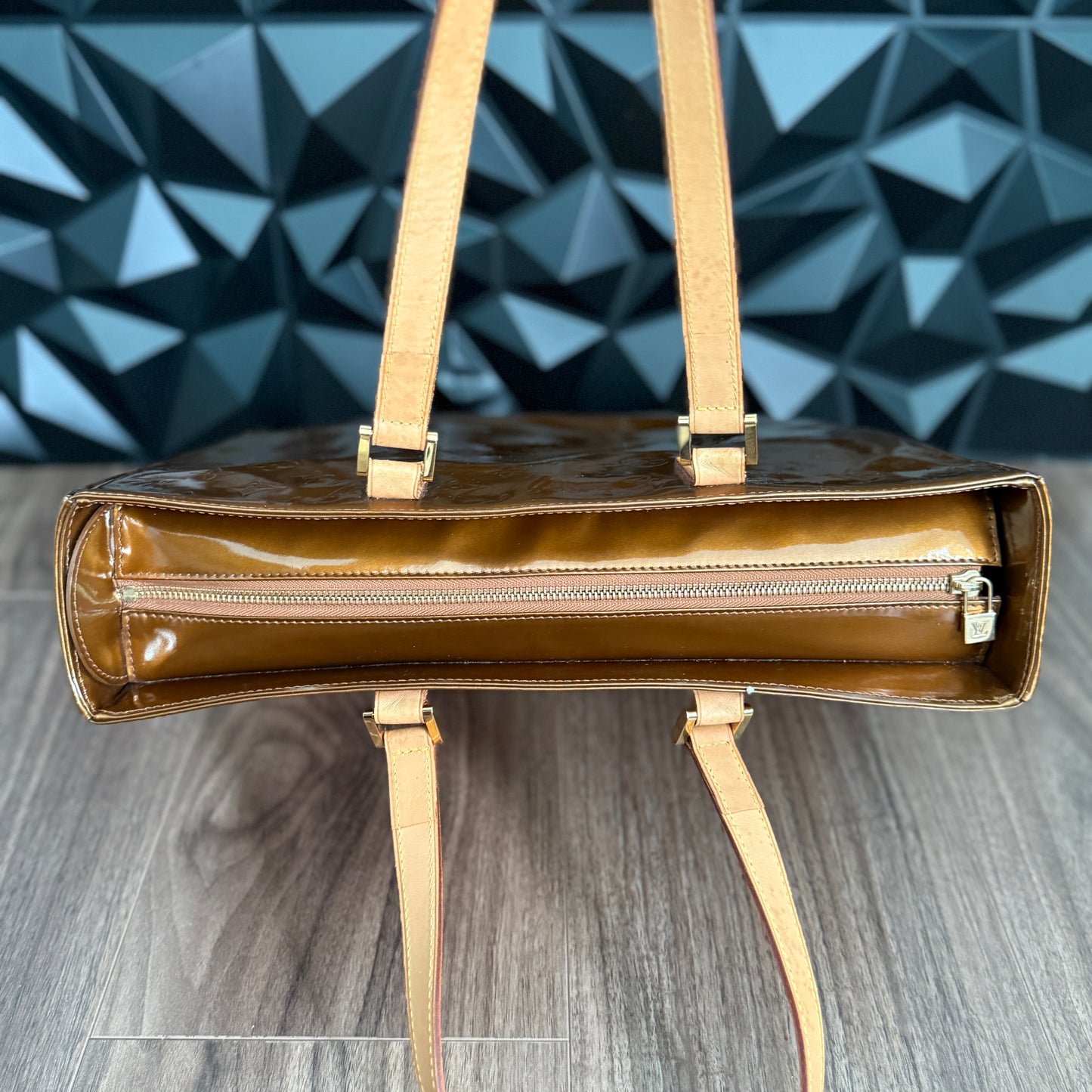 Louis Vuitton Columbus Vernis Tote