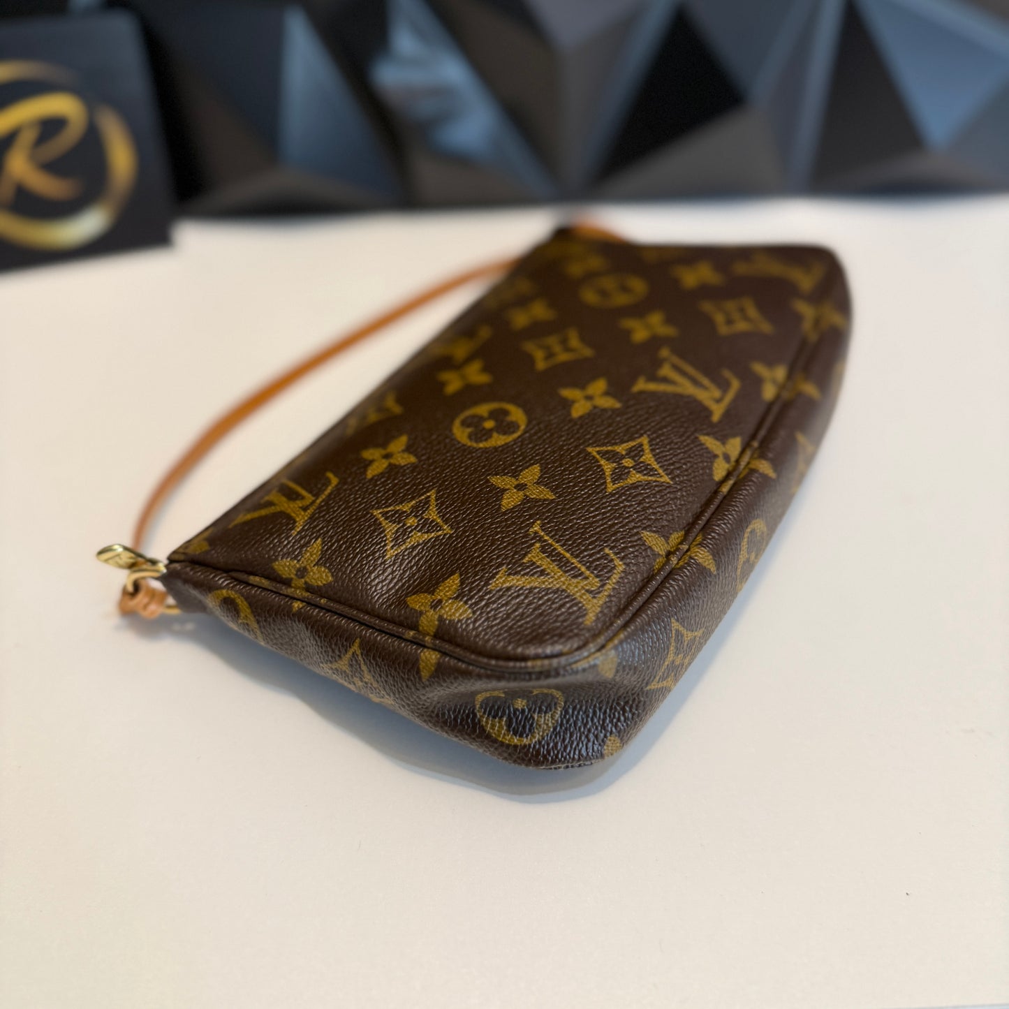 Louis Vuitton Pochette Accessoires SD1022